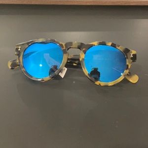 illesteva tortoise sunglasses